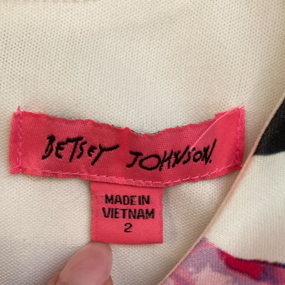 Betsey Johnson Floral Midi Sheath Dress Coquette Cap Sleeve EUC Women’s 2 - Picture 3 of 13